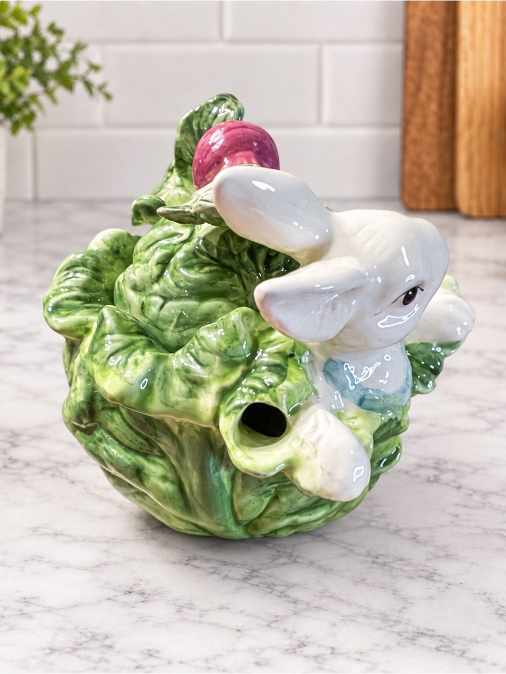 Bunny Rabbit Cabbage Teapot Carrot Handle Radish Lid Ceramic Easter Decor VTG - Picture 4 of 6